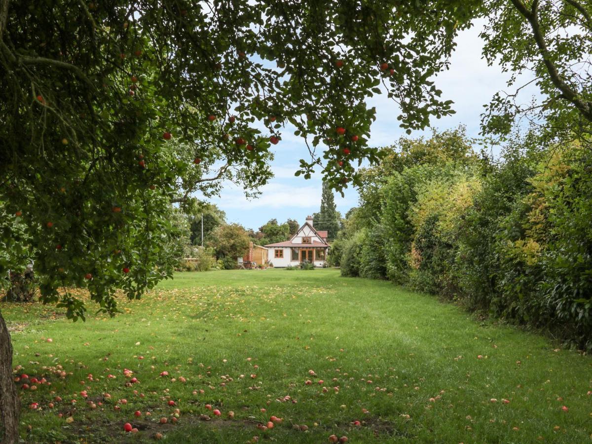 Villa Little Pound House à Mamble Extérieur photo