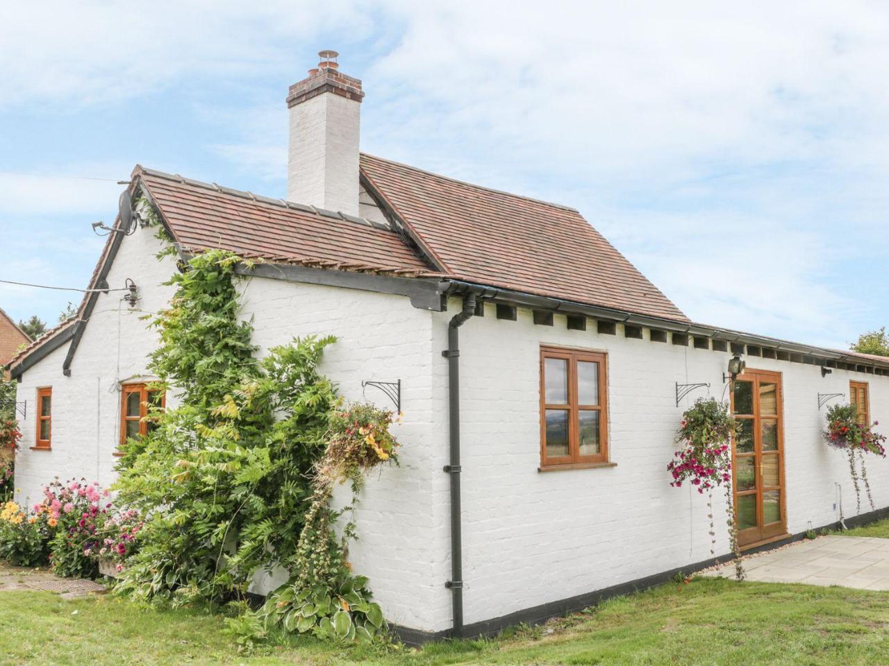 Villa Little Pound House à Mamble Extérieur photo